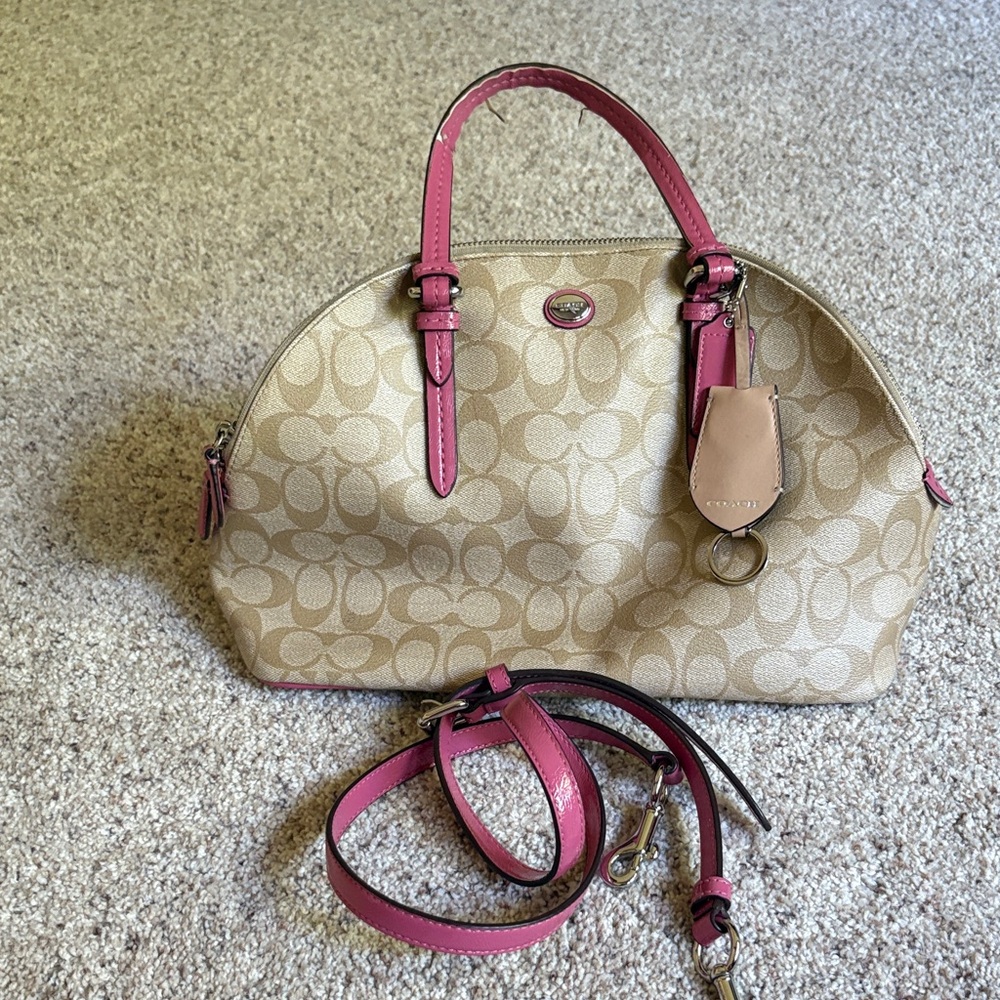 Coach Medium Sierra